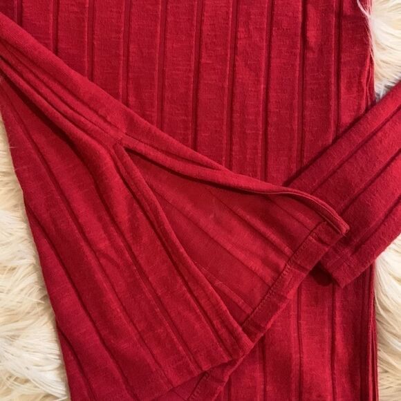 Anthropologie Ribbed Slide Slit Tunic Red New NWOT - Small - Picture 13 of 13
